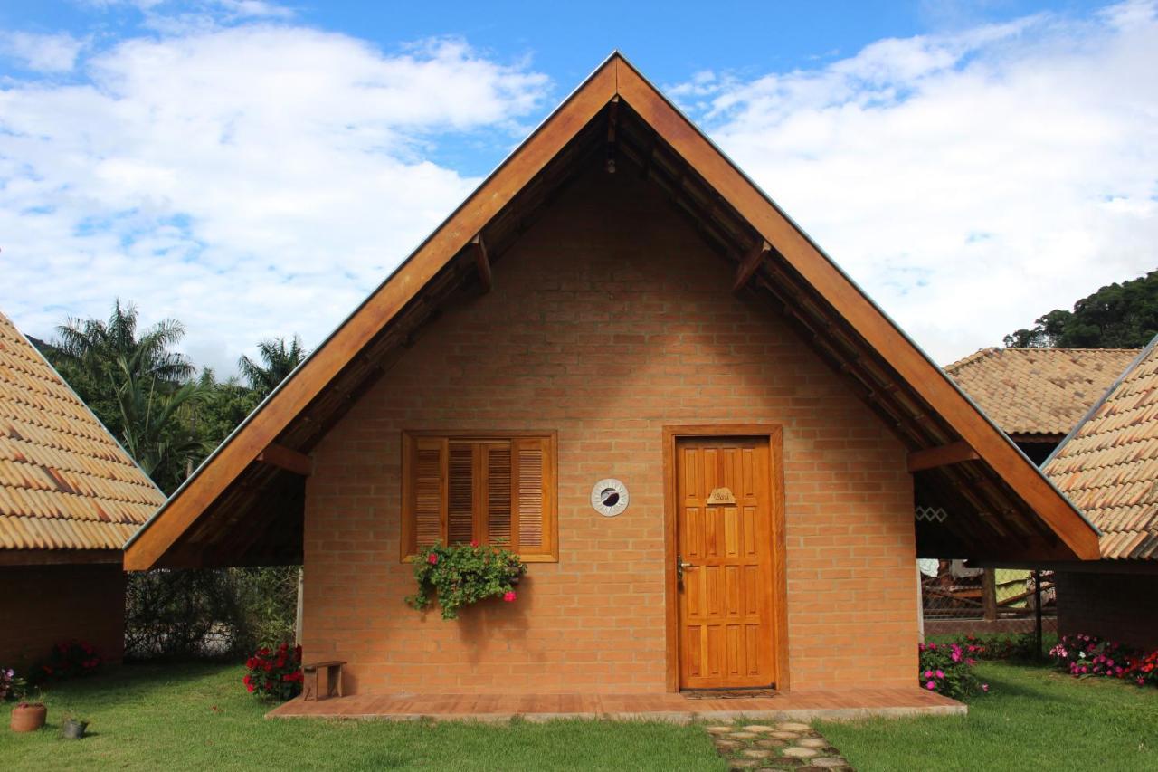 Chales Maranata São Bento do Sapucaí Exterior foto